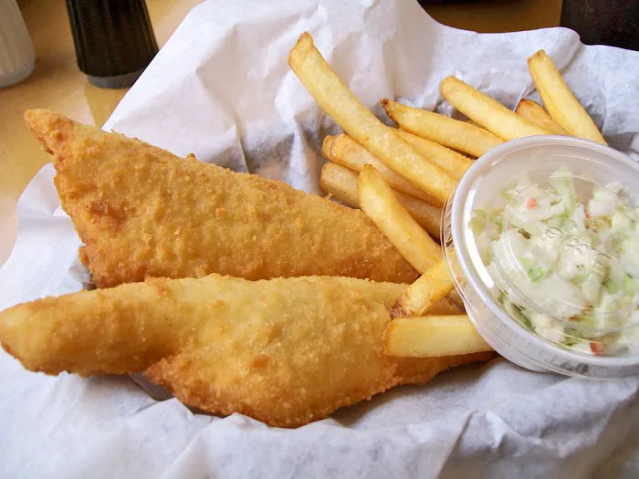 Ambassador Fish and Chicken Picture 10