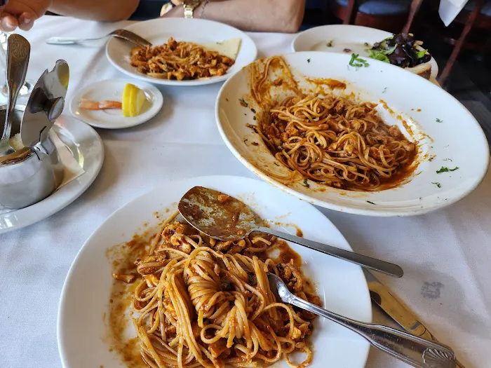 Coral Bay Cafe Picture 7