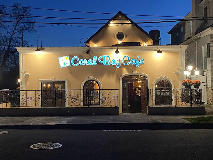 Coral Bay Cafe Picture 1