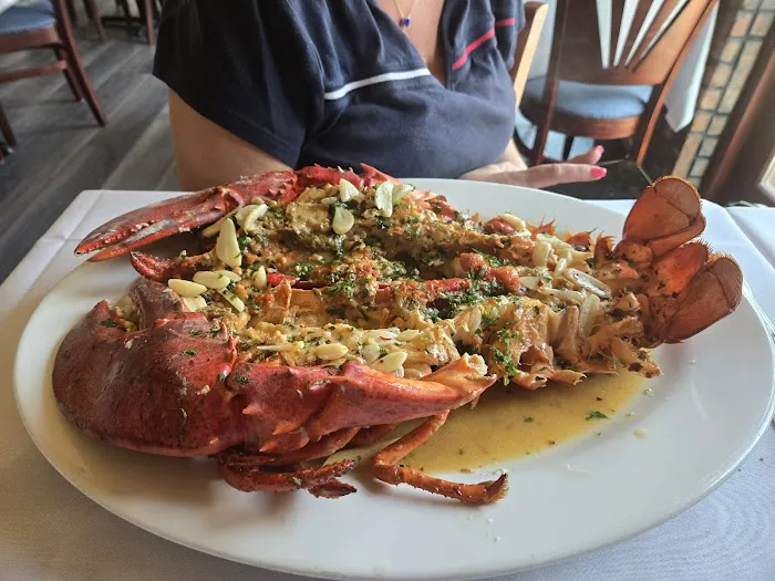 Coral Bay Cafe Picture 8