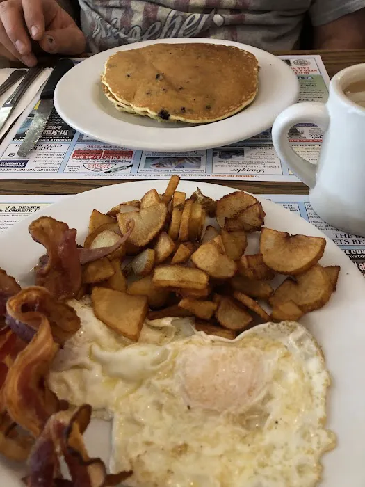 The Plaza Restaurant Picture 4