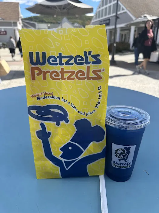 Wetzel's Pretzels Picture 7