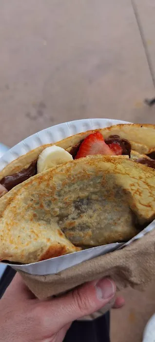 Azra's Crepes Picture 4