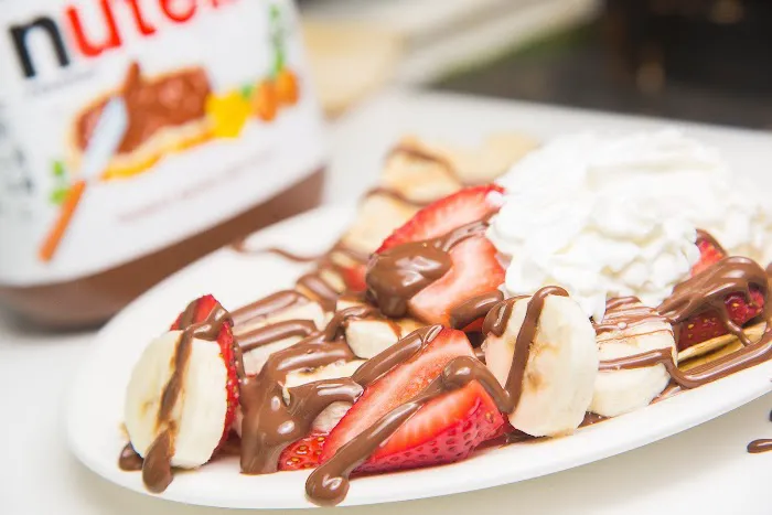 Azra's Crepes Picture 6