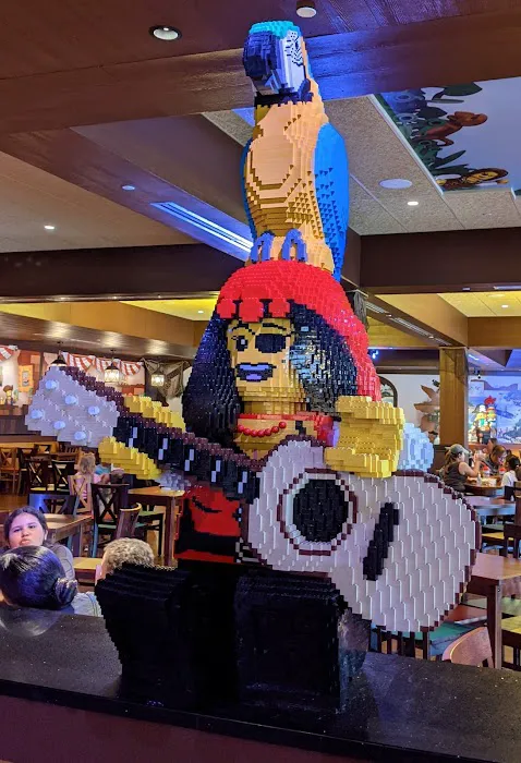 Brickbeard’s Food Market Picture 6