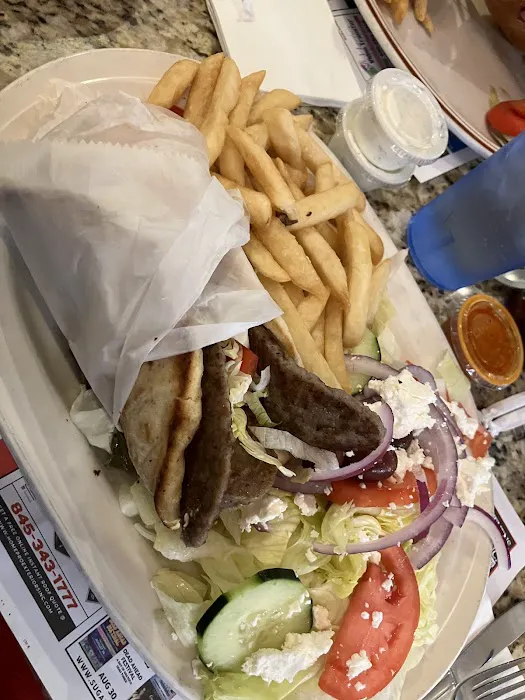 Goshen Plaza Diner Picture 2