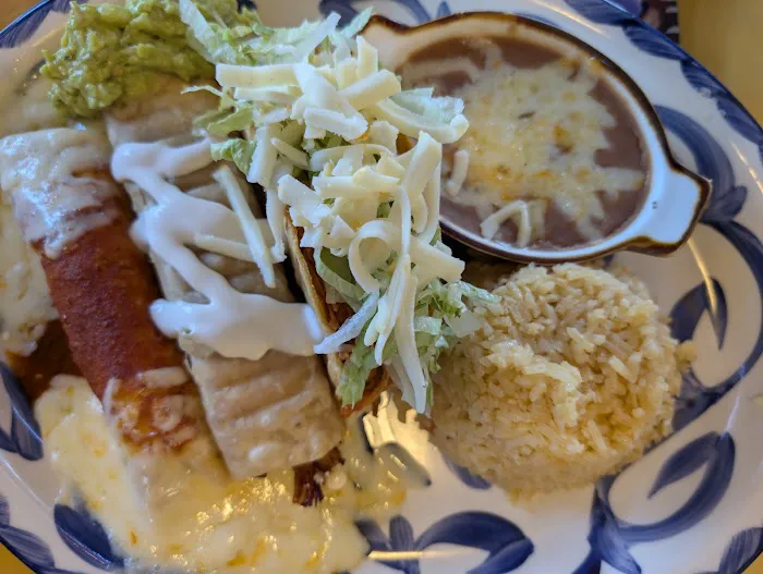 El Rancho Mexican Restaurant Picture 1