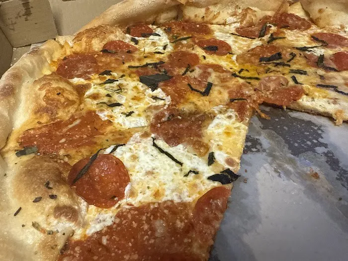 Village Pizzeria Goshen Picture 7