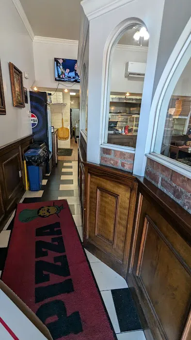 Sorrento Gourmet Pizza Picture 2