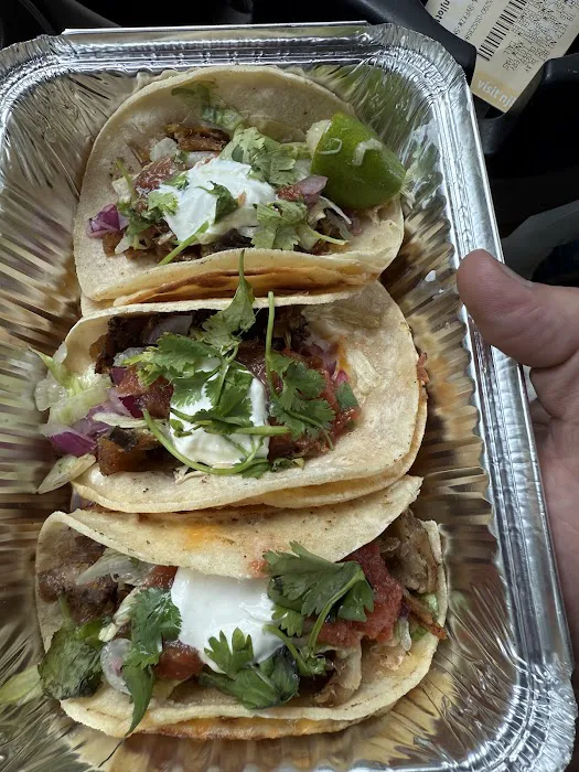 Papo's Tacos and Açaí Bowls Picture 1