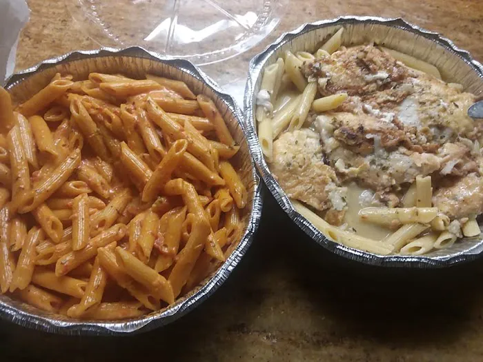 AL'S PIZZA Picture 10