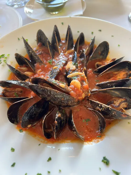 Bruno's Italian Bistro Picture 7