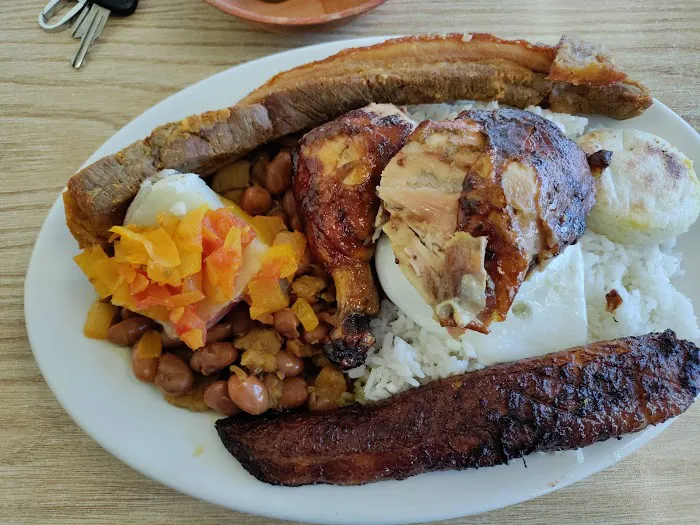 Pollos Pucalor Picture 9