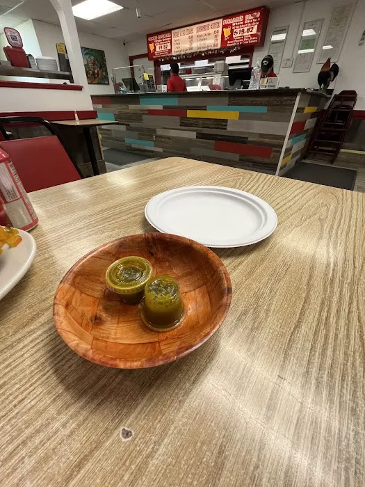 Pollos Pucalor Picture 4