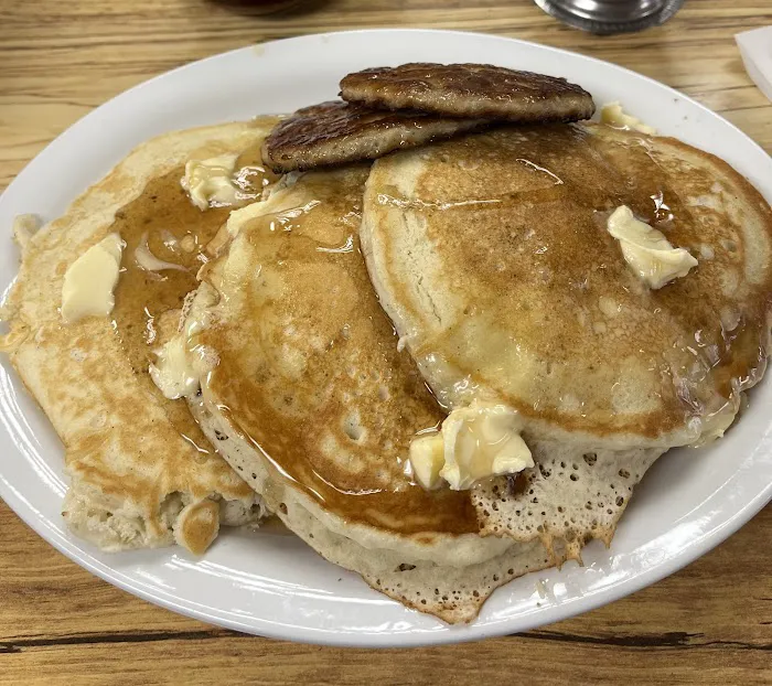 Ridgedale Lunch Picture 6
