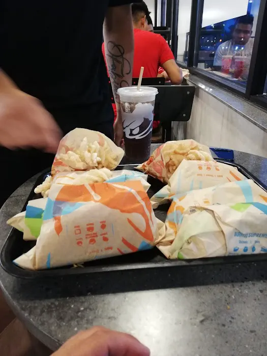 Taco Bell Picture 7