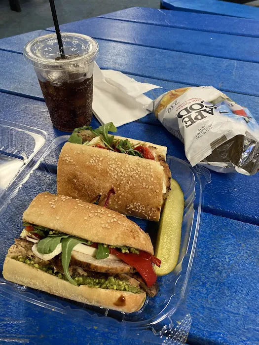 GG's Cafe! Picture 1