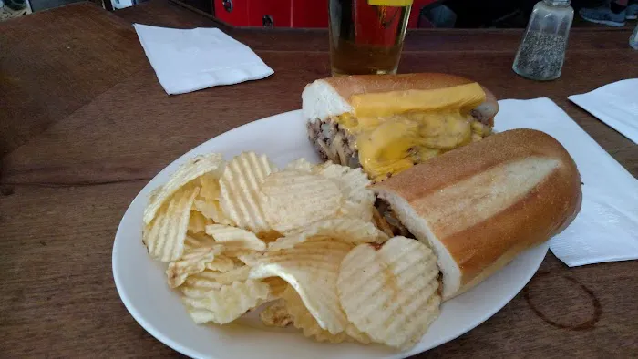 Zagursky's Bar & Grill Picture 8