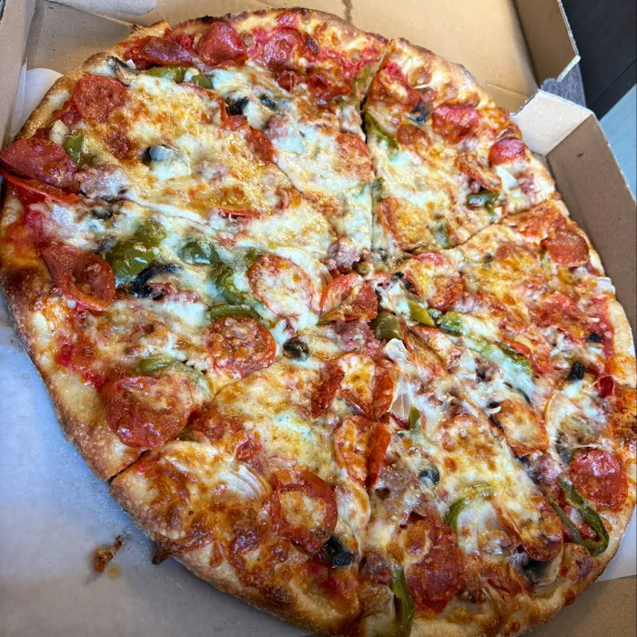 Johnny's Pizzeria Picture 4