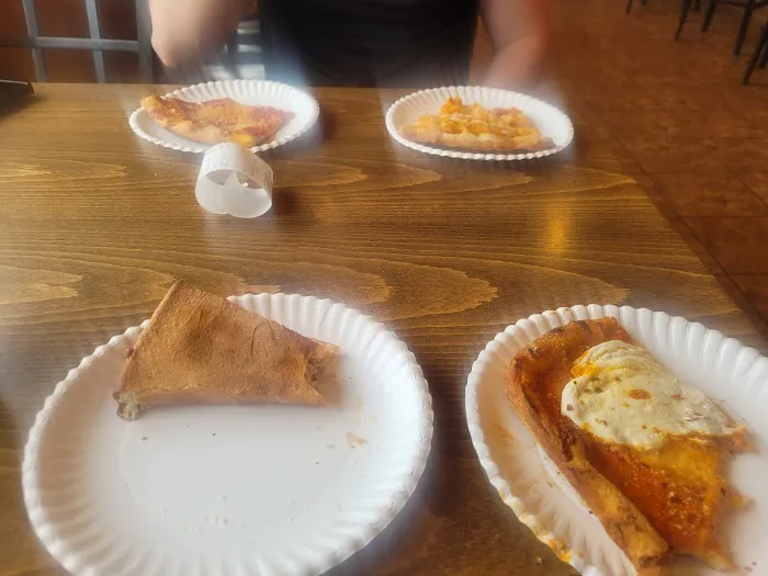 Johnny's Pizzeria Picture 7