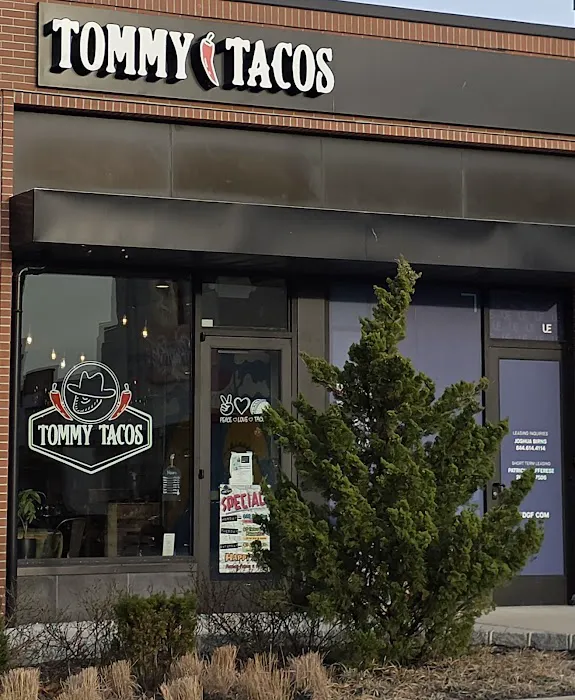 Tommy Tacos y Tequila Picture 10