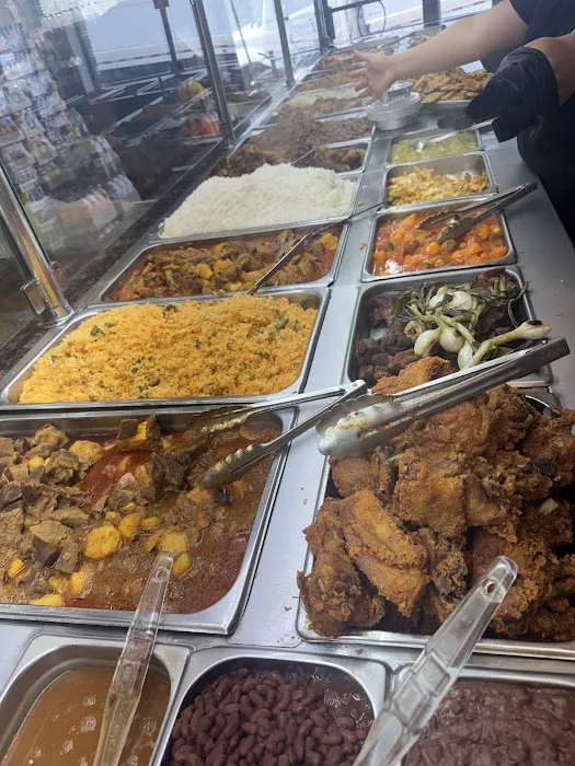 El Gato Deli Picture 9