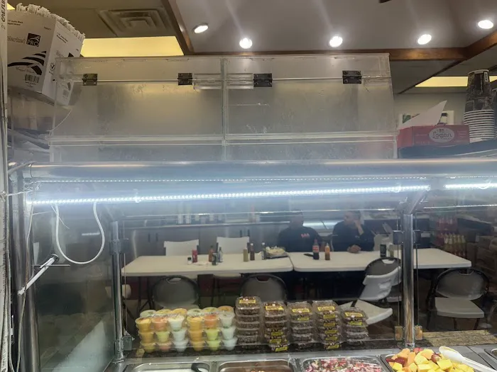 El Gato Deli Picture 7