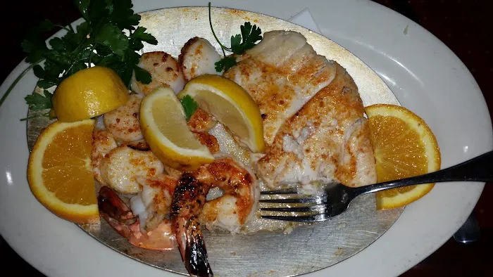 Golden globe diner Picture 6