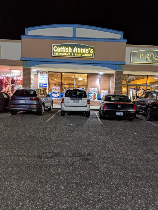 Catfish Annie's Picture 8