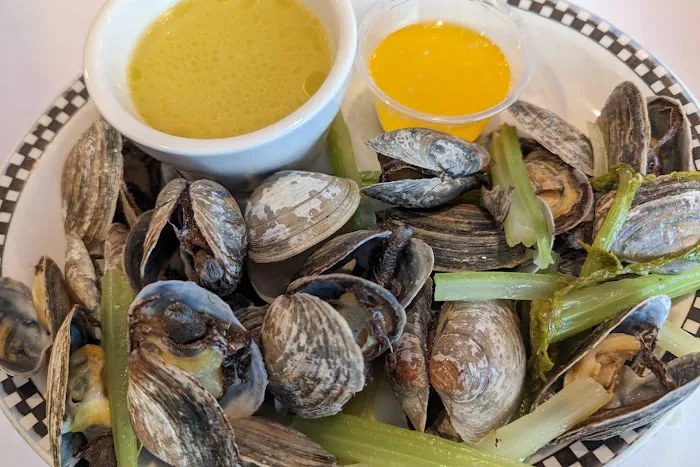 Catfish Annie's Picture 9