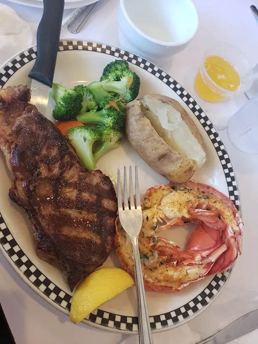 Catfish Annie's Picture 3