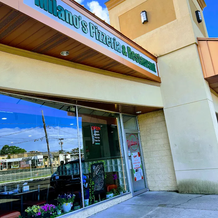 Milano's Pizzeria & Restaurant Picture 9