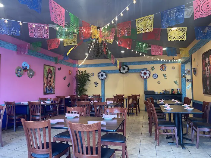 Gracia's Taqueria & More Picture 1