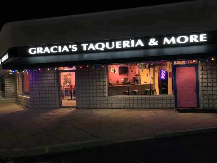Gracia's Taqueria & More Picture 8
