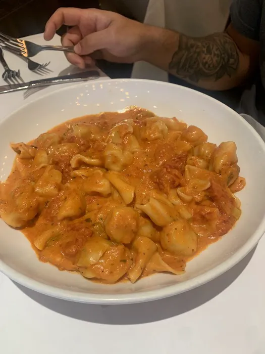 Emilio's – Italian Restaurant & Pizzeria in Commack NY Picture 9