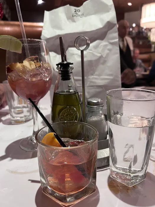 Emilio's – Italian Restaurant & Pizzeria in Commack NY Picture 4