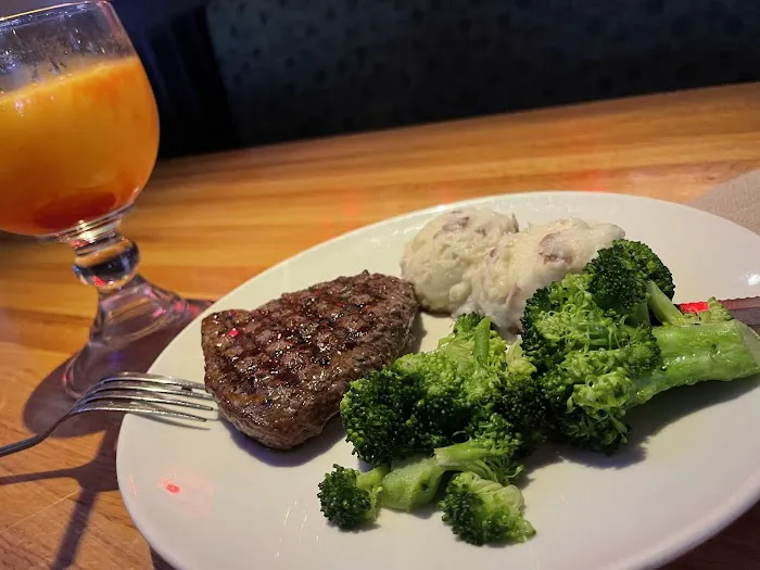 Applebee's Grill + Bar Picture 2