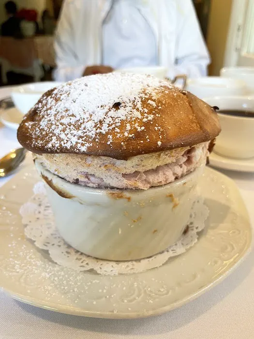 The Arch Restaurant Picture 5