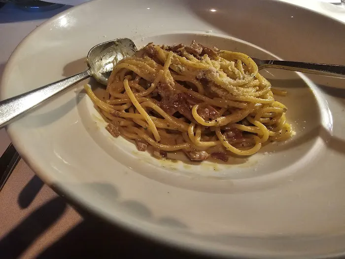 Rraci's Restaurant Picture 9