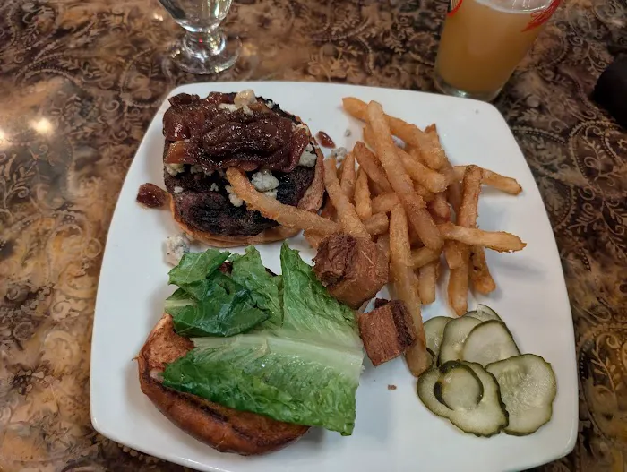 Stone House Bar and Grill Picture 7