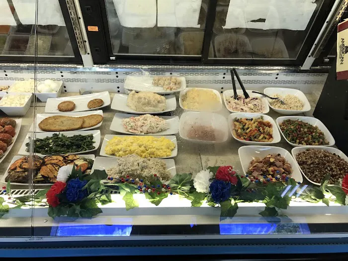 Lakeview Market & Deli Picture 1