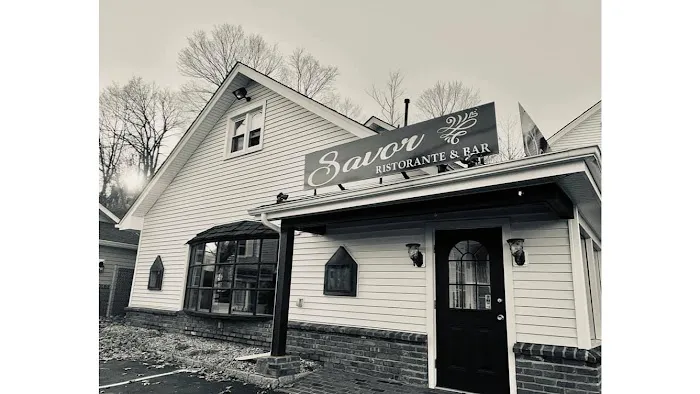 Savor Restaurant and Bar Picture 7