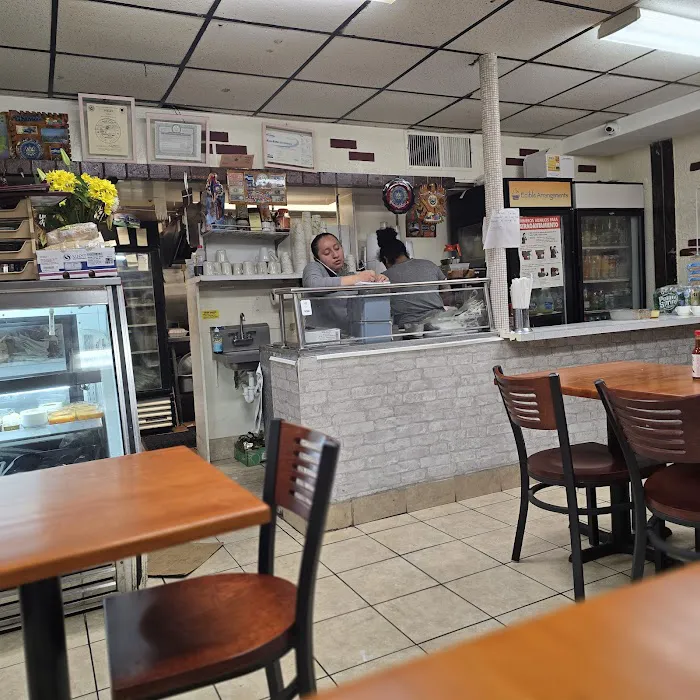 Rincon Latino Picture 4