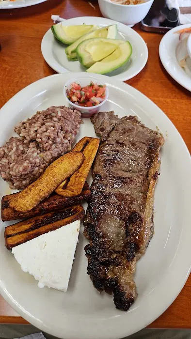 Rincon Latino Picture 5