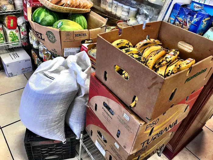 Mimi's Kitchen Picture 2