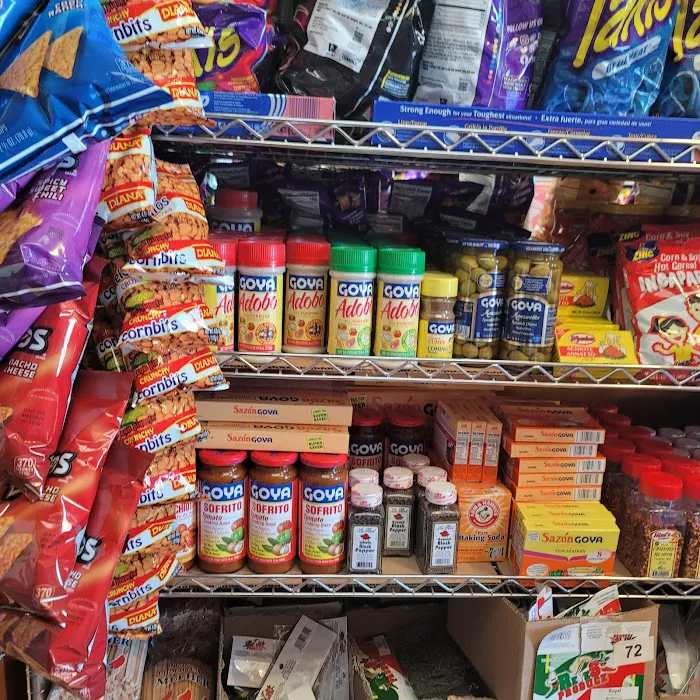 Laguna Restaurant & Grocery Picture 6