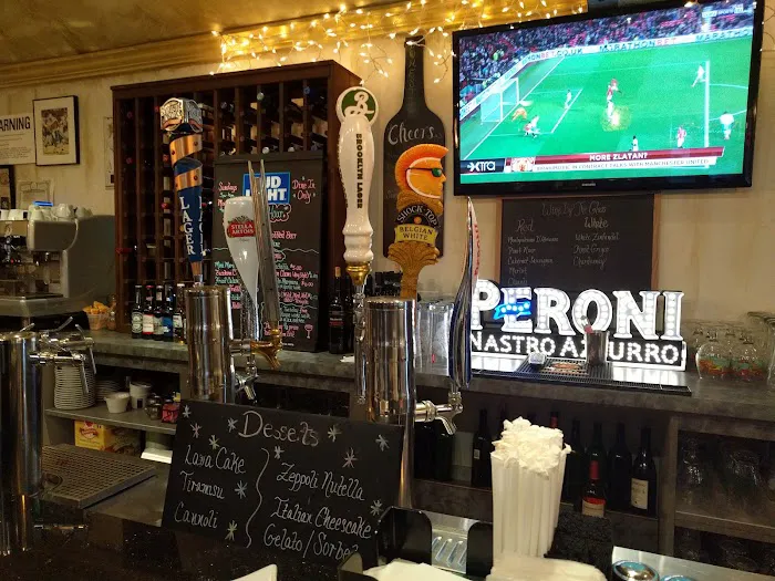 Eduardo's Trattoria Picture 6