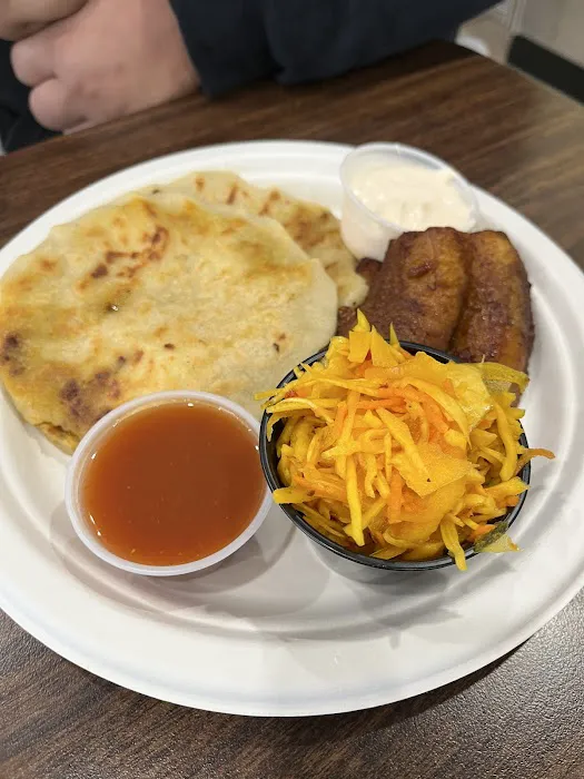 Mimi's Kitchen Picture 6