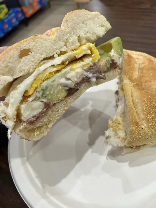 Mimi's Kitchen Picture 7