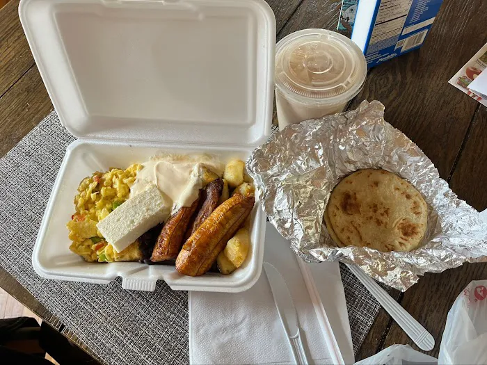 Mimi's Kitchen Picture 10